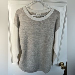 Women’s Sweater